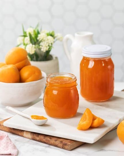 Speedy Apricot Jam