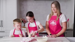 How to Fill a Muffin Tin Kids in the Kitchen Baking