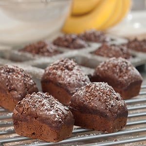 chocolate-banana-muffins
