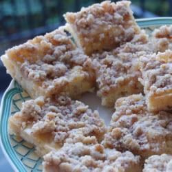 Apple Sultana Slice