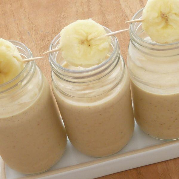 Banana and Hokey Pokey Smoothie