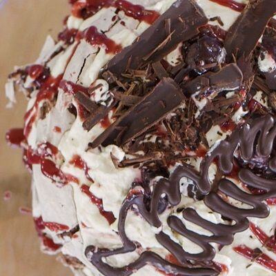 Black Forest All Blacks Pavlova