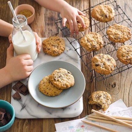 Chocolate Chunk Oat Biscuits