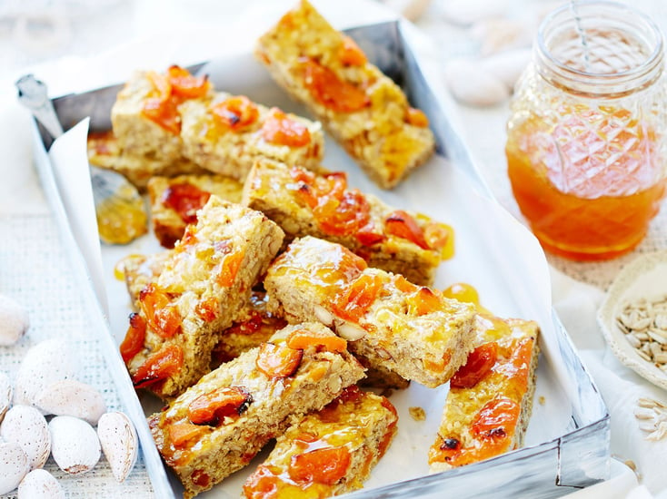 Helen's Apricot Almond Energy Slice