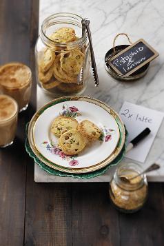 Pistachio and Rose Shortbread