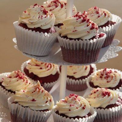 Red Velvet Cupcakes with Meringue Buttercream Icing