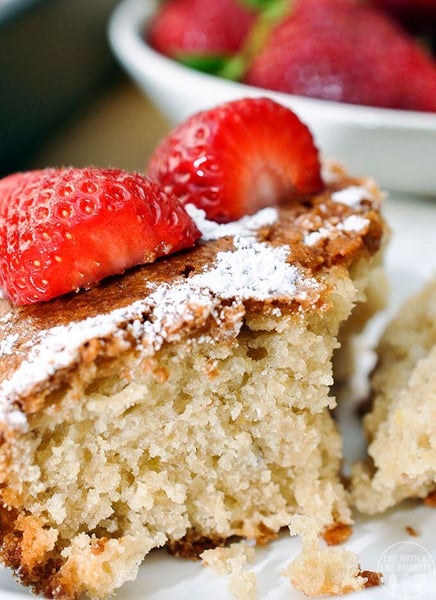 Strawberry Yoghurt Cake