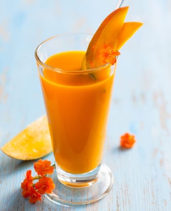 Sweet Orange and Papaya Smoothie