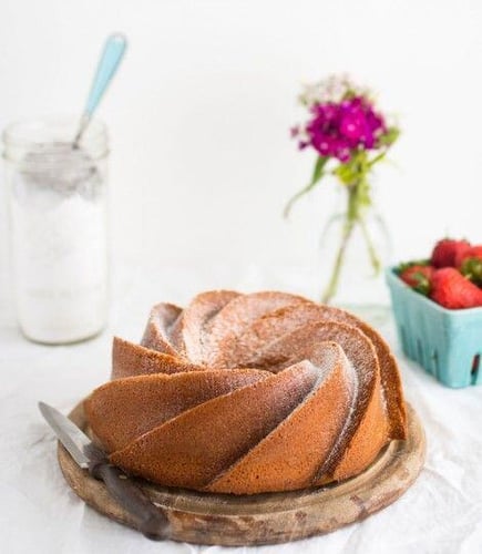 Vanilla Bean Bundt Cake